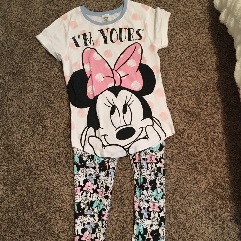 Mini mouse pajamas